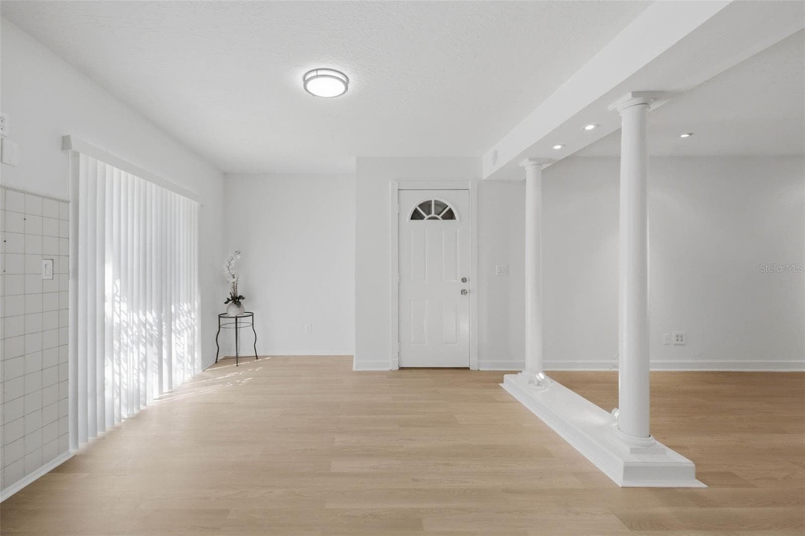 Single Family Residence at 3010 EMERSON AVE S, ST PETERSBURG, photo 13 of 58