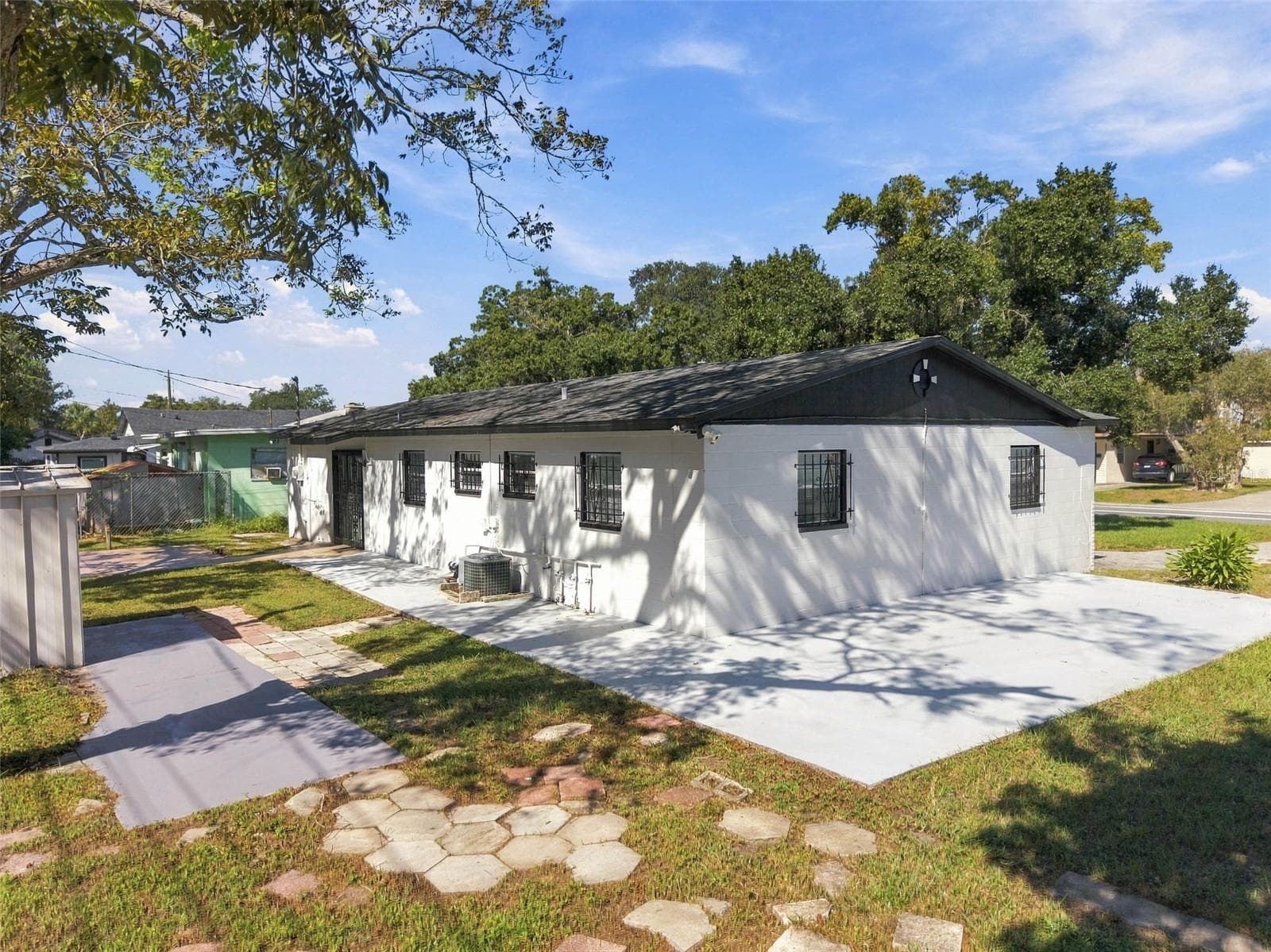 Single Family Residence at 3010 EMERSON AVE S, ST PETERSBURG, photo 47 of 58