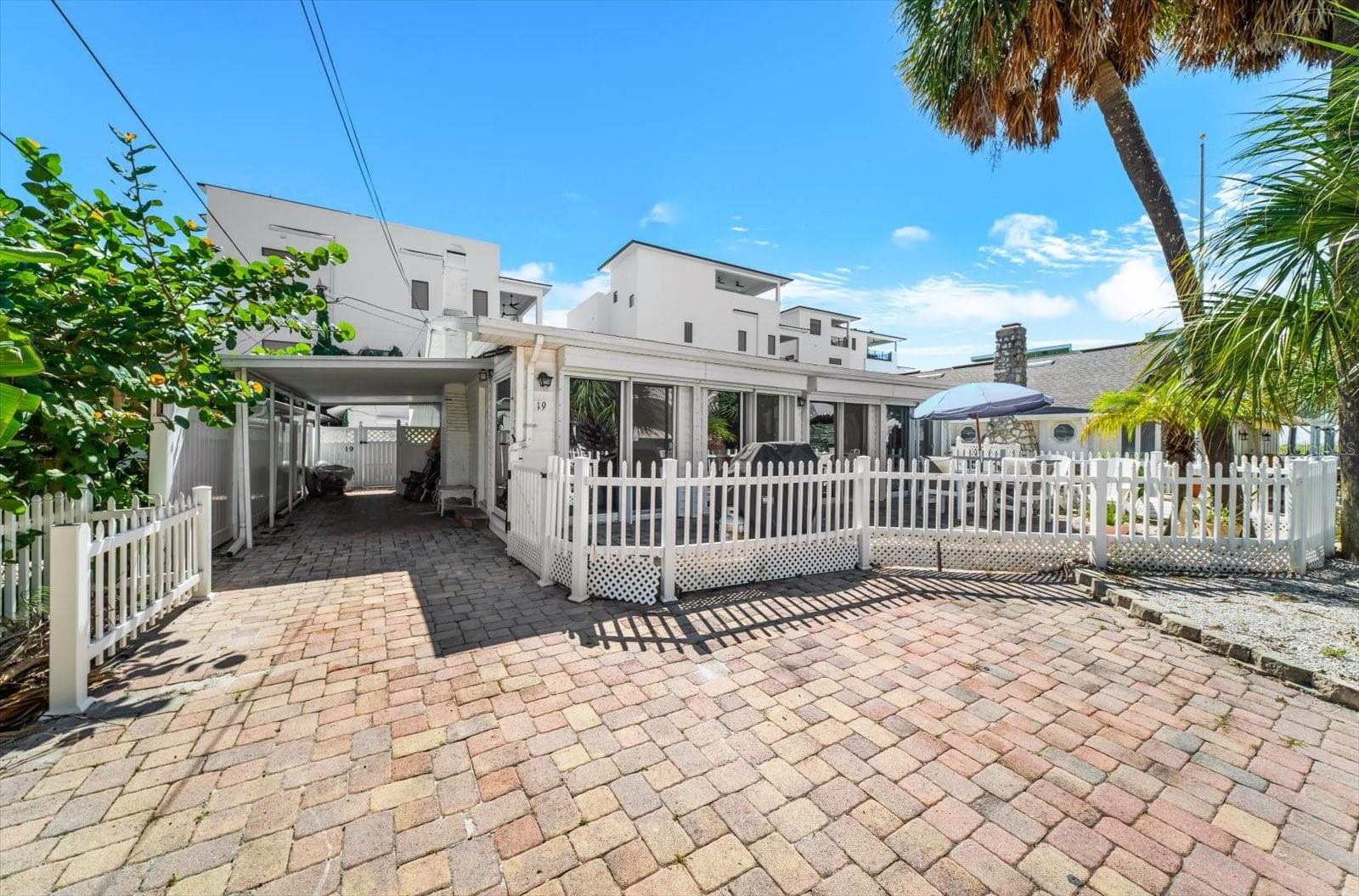 Single Family Residence at 19 CAMBRIA ST, CLEARWATER, photo 7 of 63