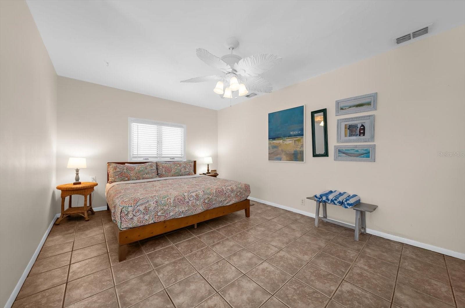 Single Family Residence at 19 CAMBRIA ST, CLEARWATER, photo 15 of 63