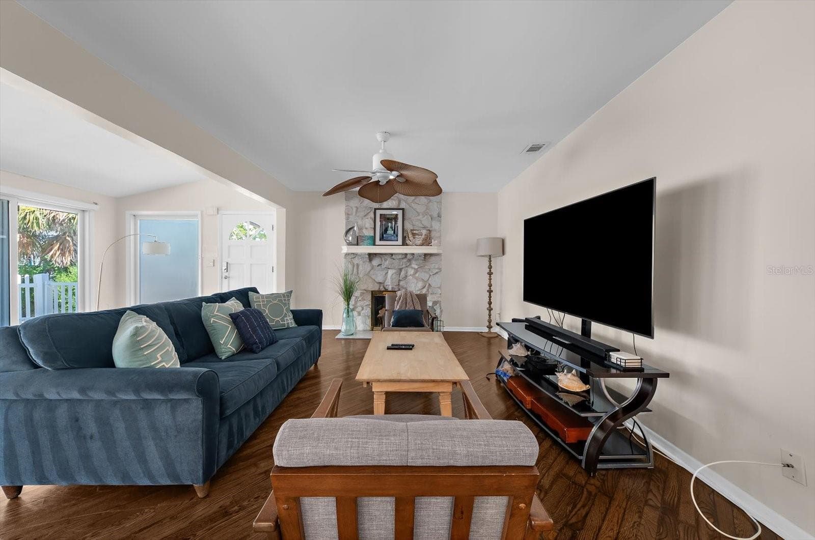Single Family Residence at 19 CAMBRIA ST, CLEARWATER, photo 26 of 63