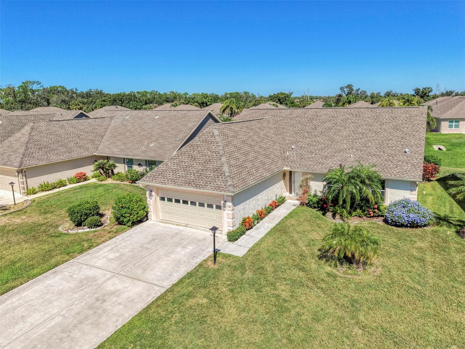 Mature Landscaping - 238 PARK FOREST BLVD #146, ENGLEWOOD