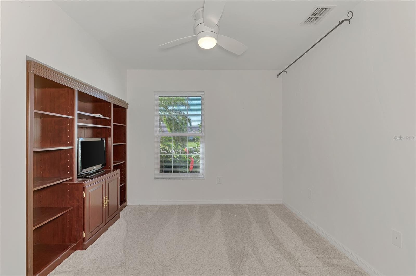 Office - 238 PARK FOREST BLVD #146, ENGLEWOOD
