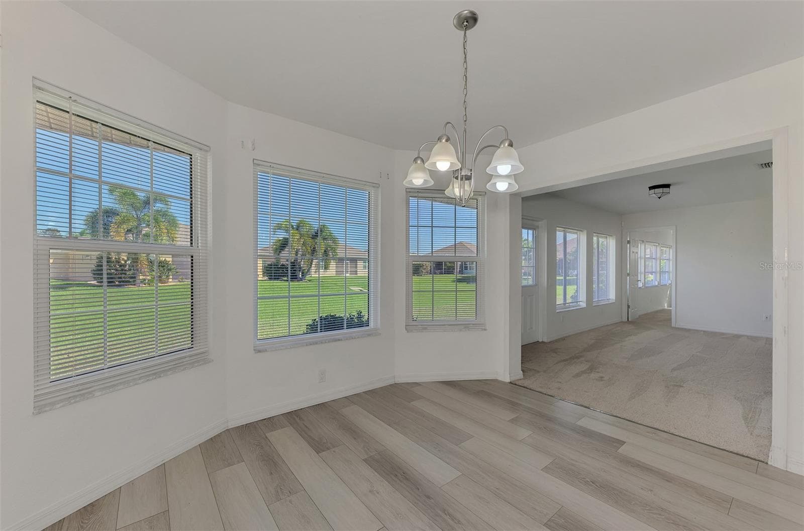Natural Light - 238 PARK FOREST BLVD #146, ENGLEWOOD