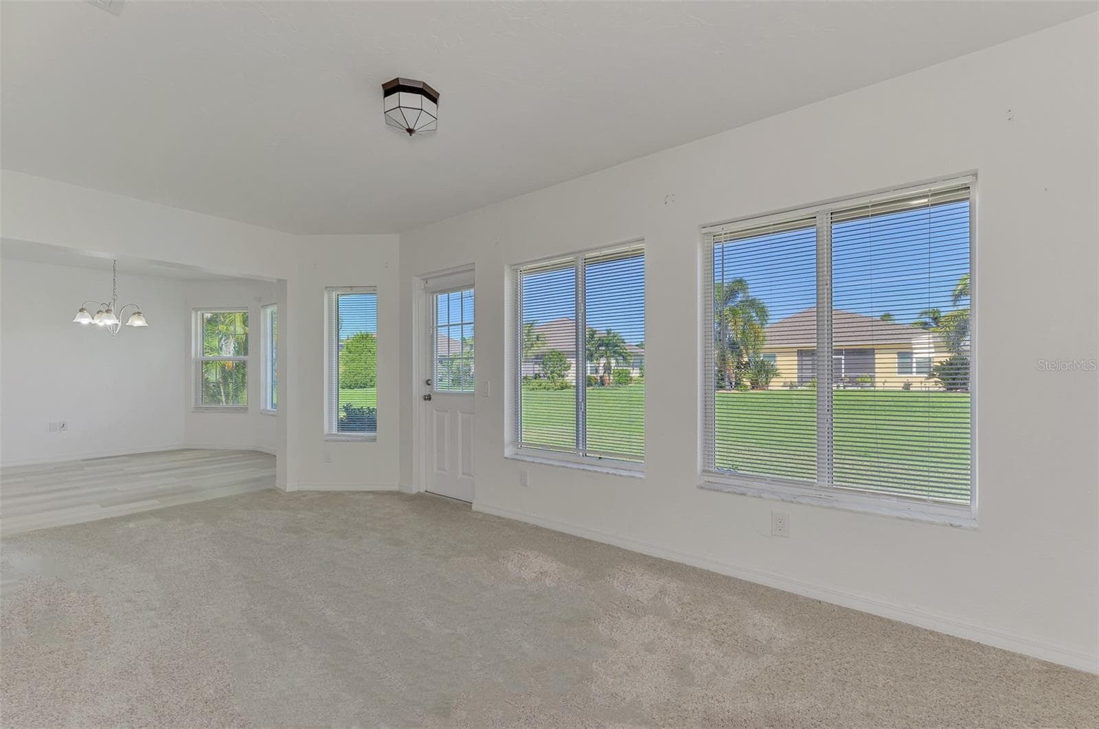 Florida Room - 238 PARK FOREST BLVD #146, ENGLEWOOD