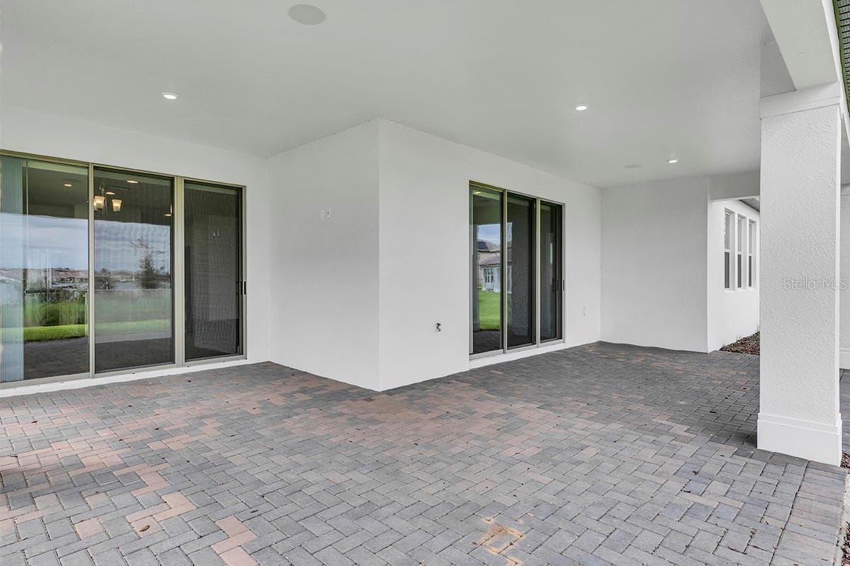 Single Family Residence at 11202 LEMON LAKE BLVD, ORLANDO, photo 32 of 58
