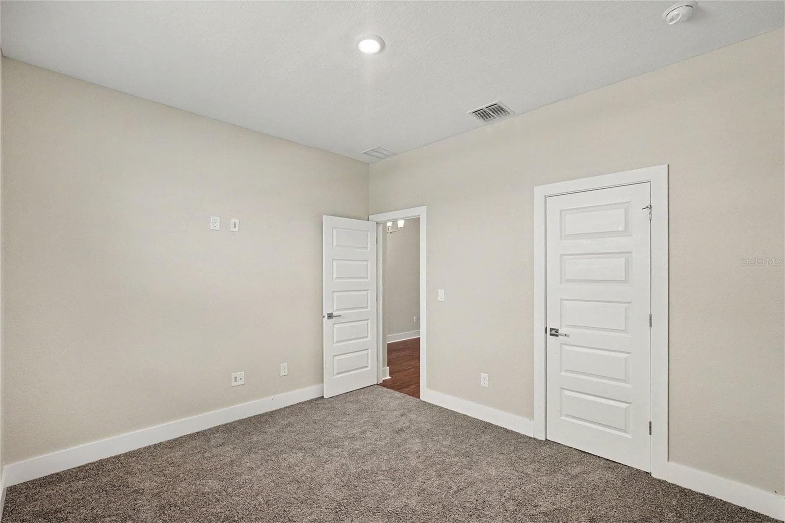 Single Family Residence at 34356 EVERGREEN HILL CT, WESLEY CHAPEL, photo 10 of 15
