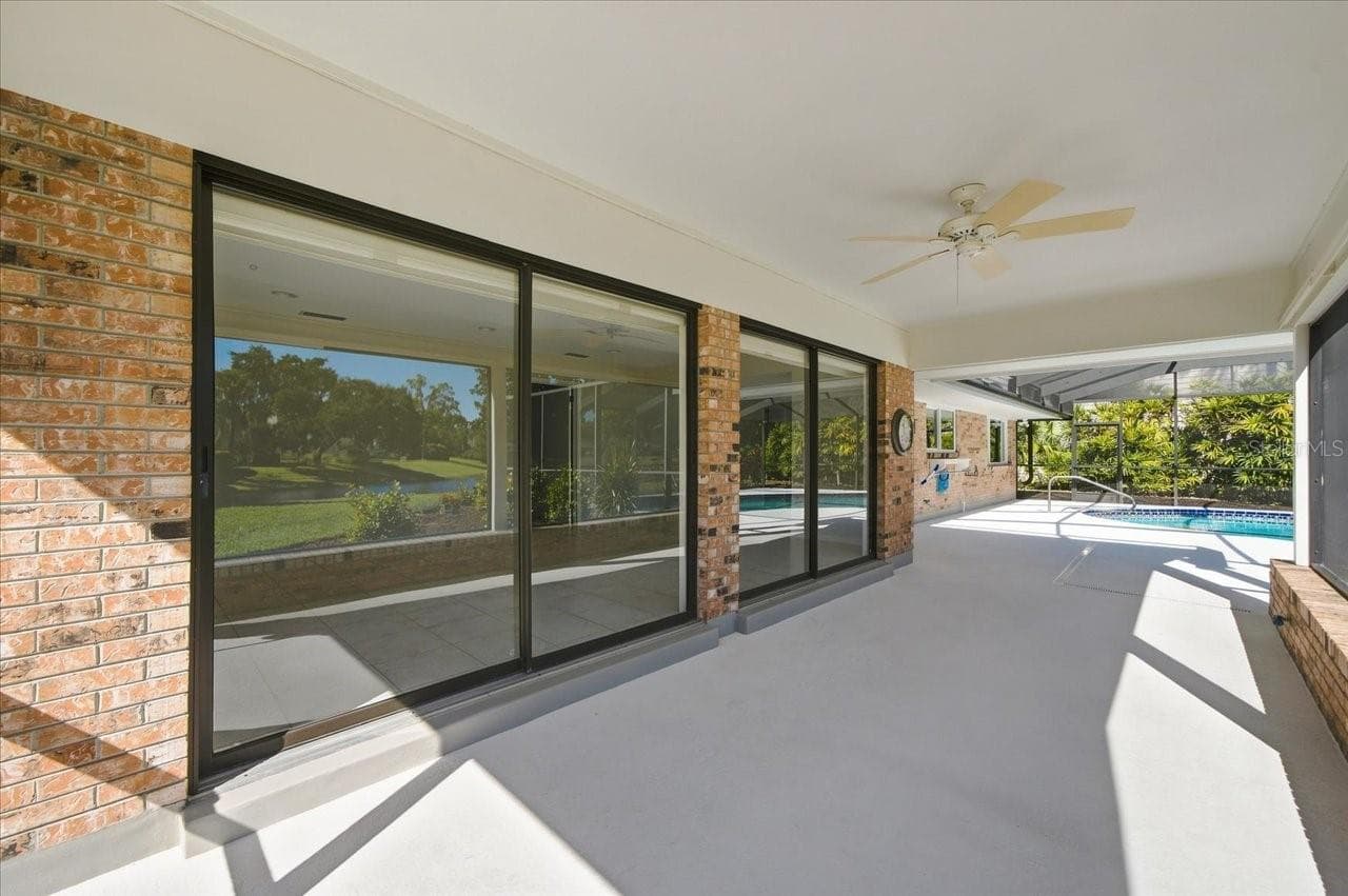 Single Family Residence at 4110 CARROLLWOOD VILLAGE DR, TAMPA, photo 43 of 54