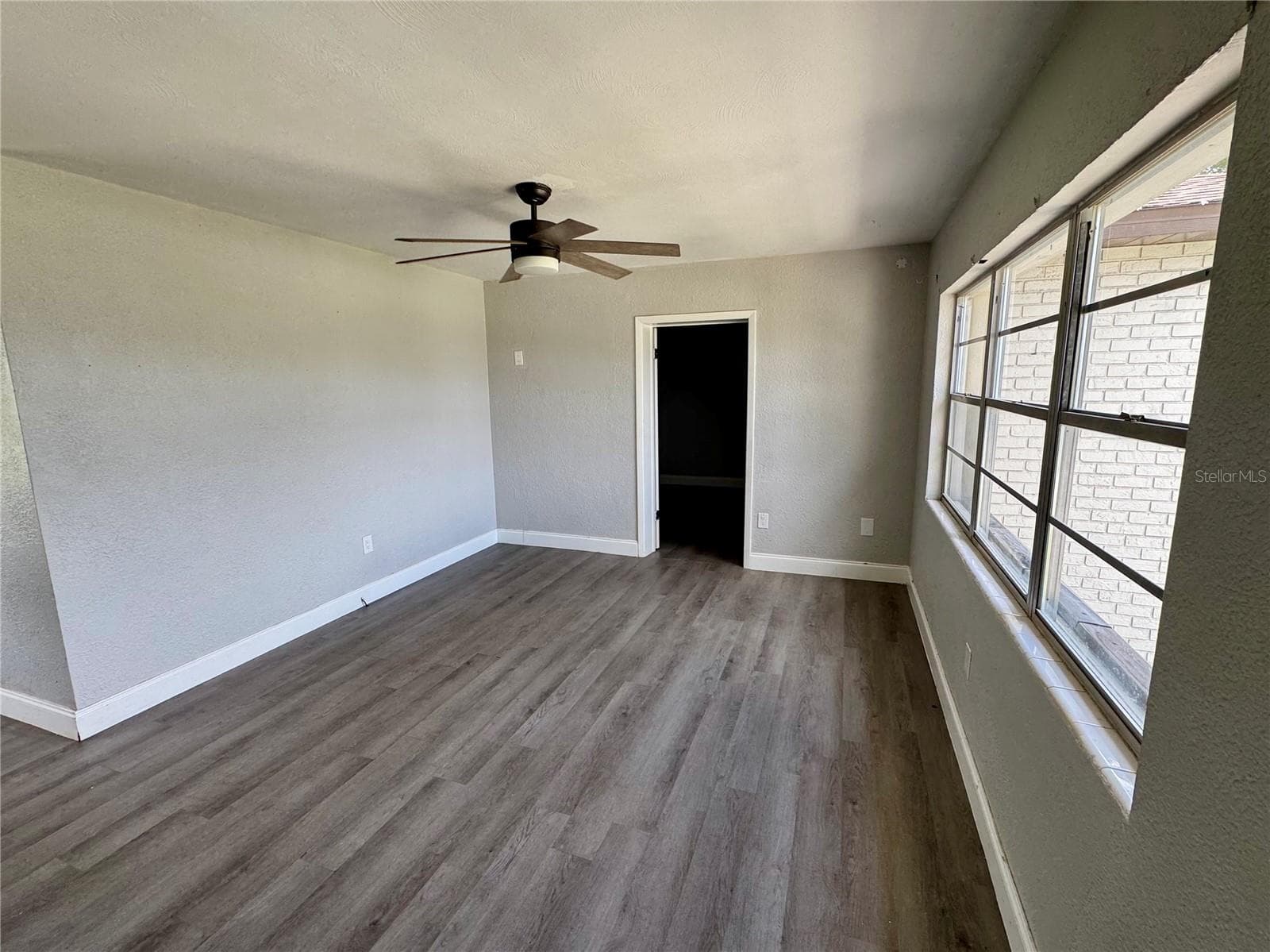 Family Room - 911 EXMOOR WAY, LAKE WALES