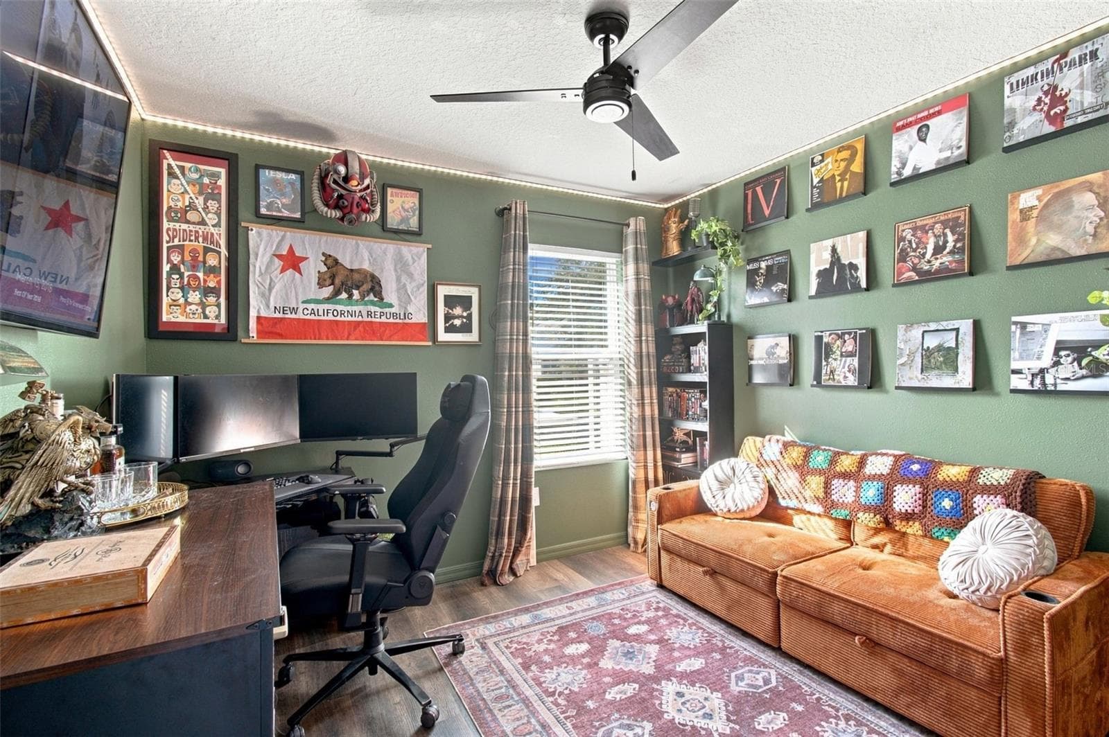 Single Family Residence at 16472 LITTLE GARDEN DR, WIMAUMA, photo 9 of 45