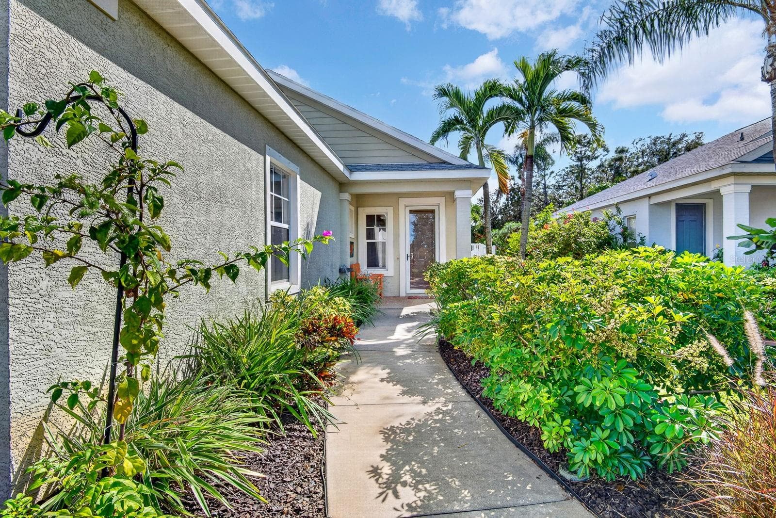 Entry way to Front Door - 5312 AQUA BREEZE DR, BRADENTON
