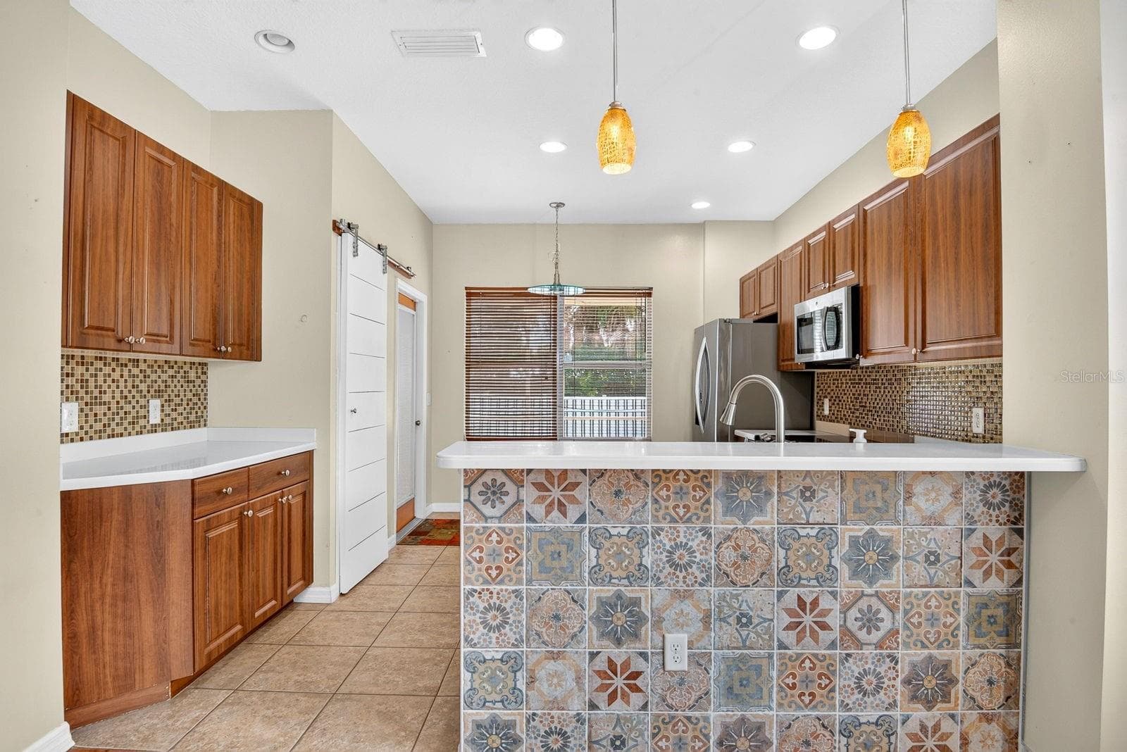 Kitchen - 5312 AQUA BREEZE DR, BRADENTON