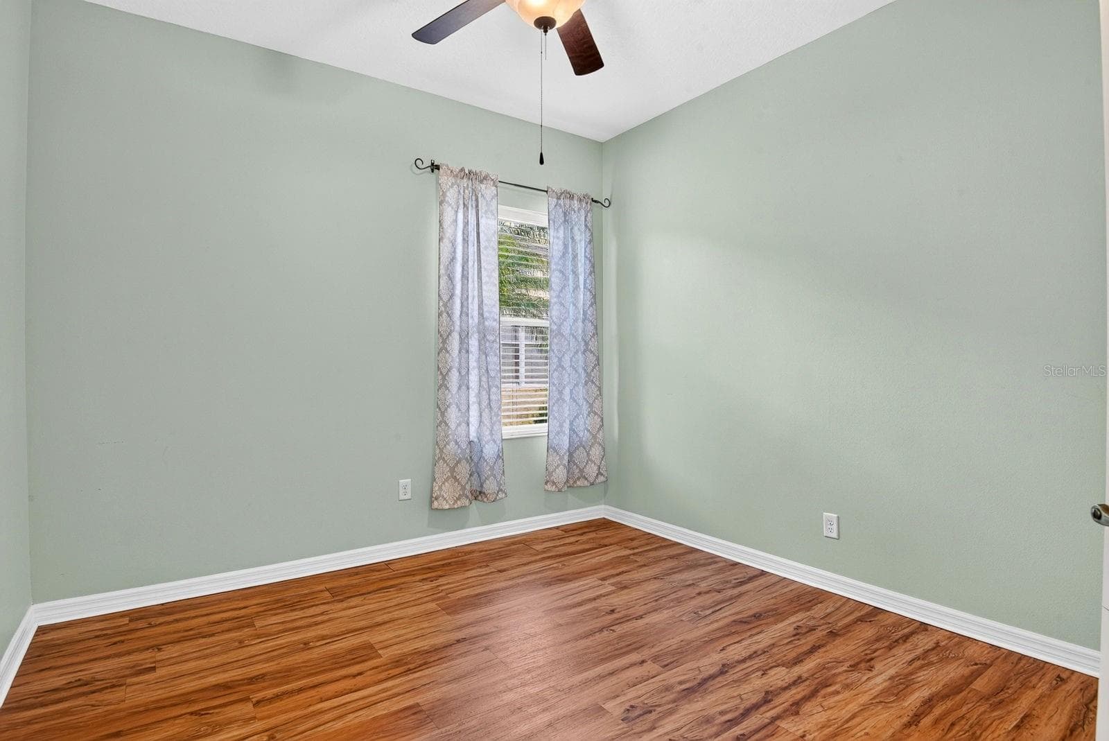 Guest Bedroom - 5312 AQUA BREEZE DR, BRADENTON