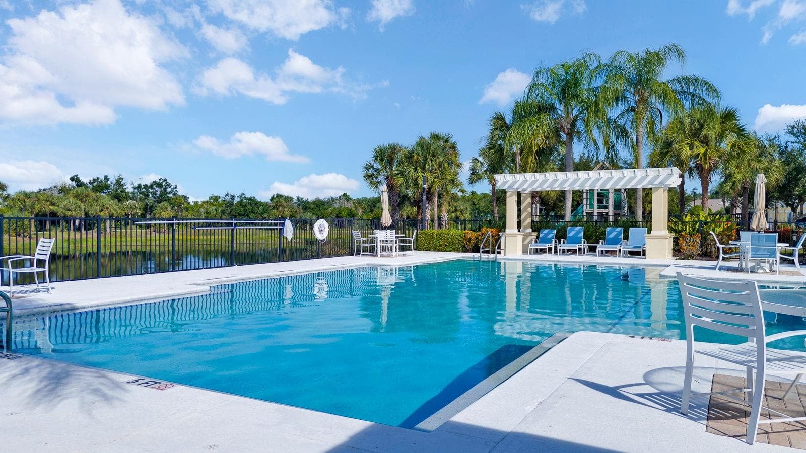 Single Family Residence at 5312 AQUA BREEZE DR, BRADENTON, photo 35 of 41