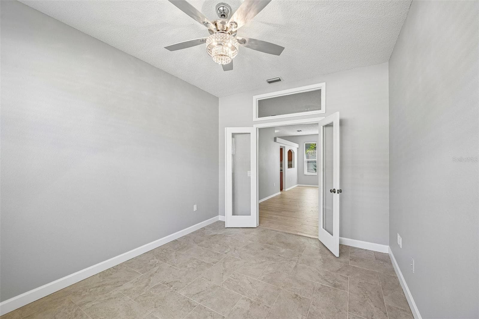 Single Family Residence at 817 TALLGRASS LN, BRADENTON, photo 13 of 43