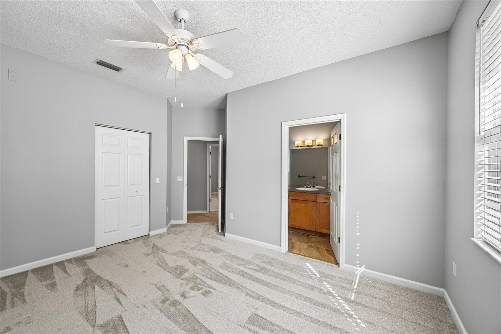 Single Family Residence at 817 TALLGRASS LN, BRADENTON, photo 20 of 43