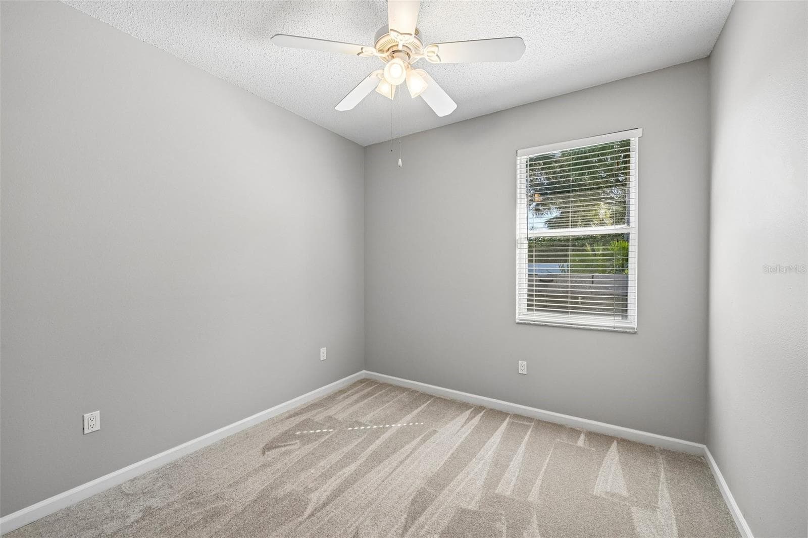 Single Family Residence at 817 TALLGRASS LN, BRADENTON, photo 23 of 43
