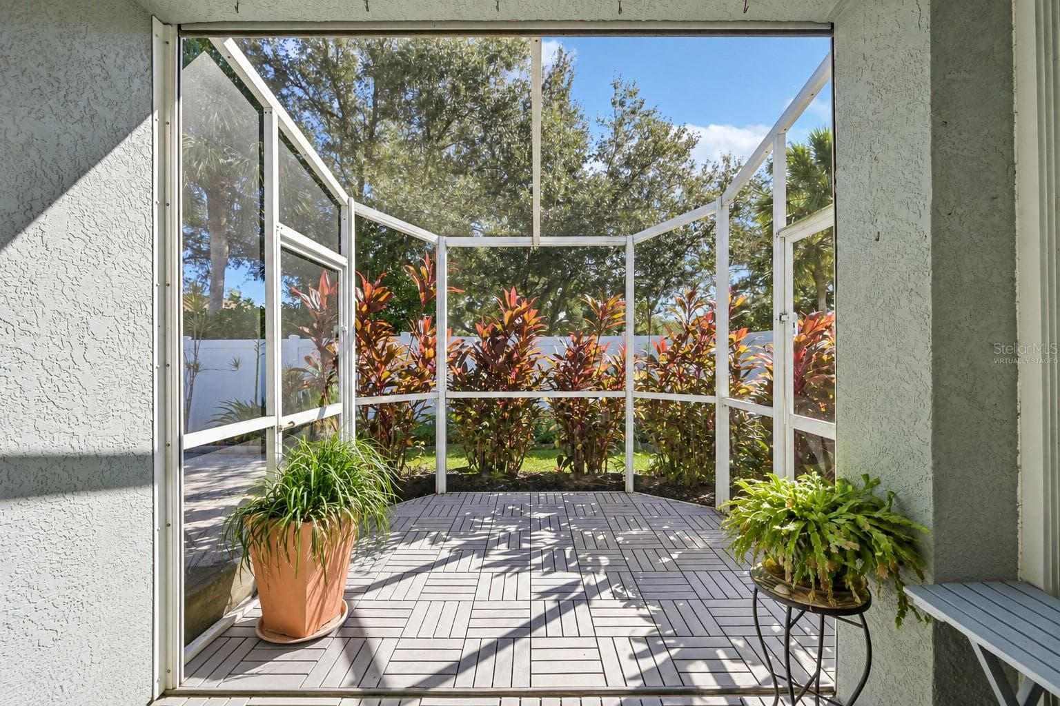 Virtually Staged - 817 TALLGRASS LN, BRADENTON