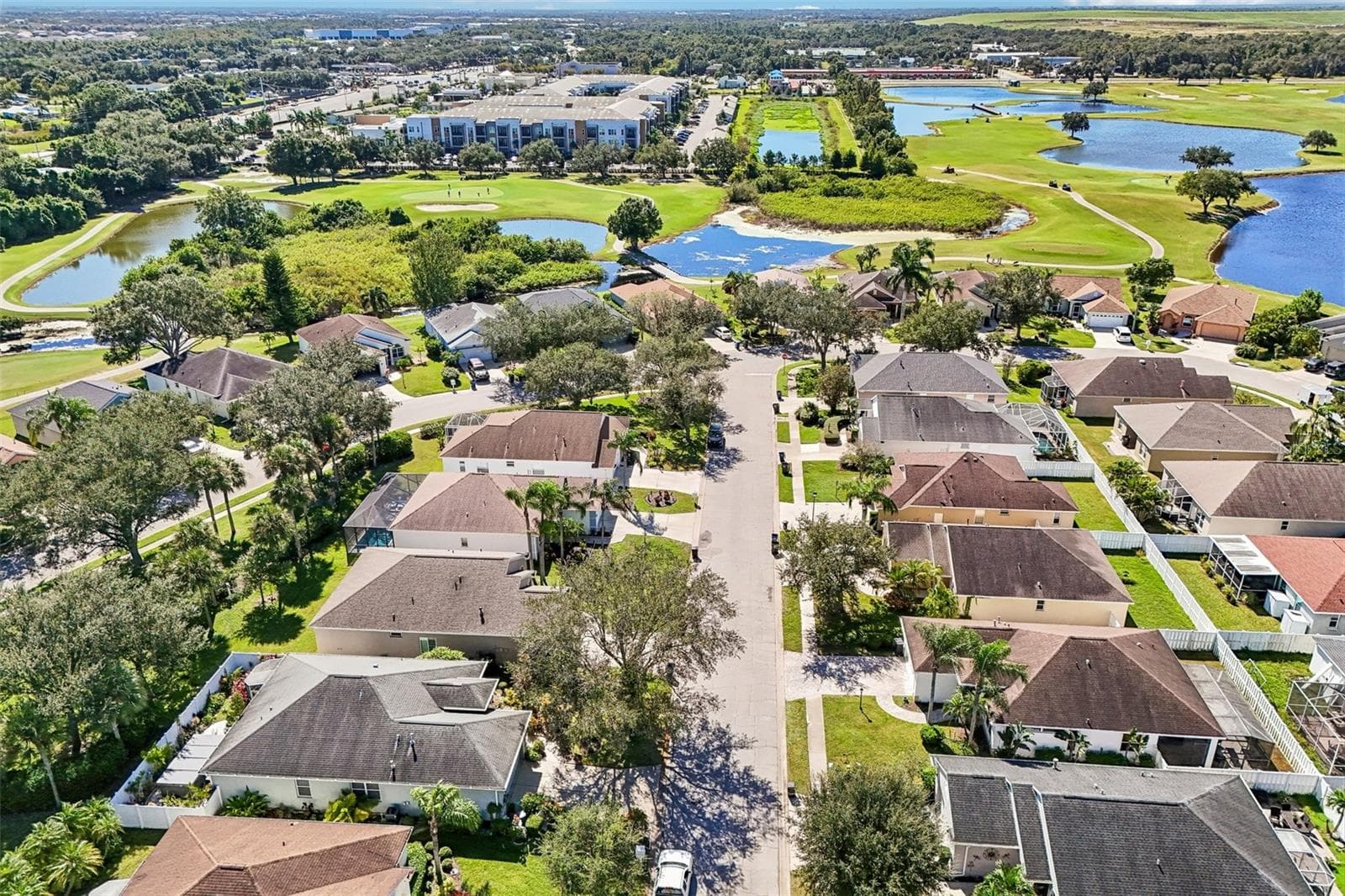 Single Family Residence at 817 TALLGRASS LN, BRADENTON, photo 33 of 43