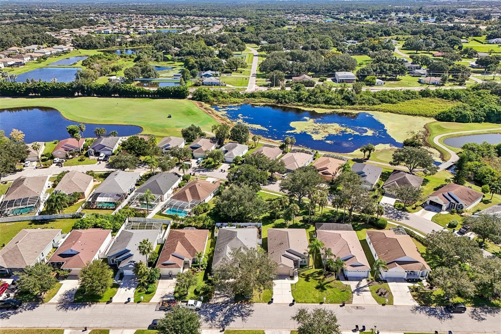 Single Family Residence at 817 TALLGRASS LN, BRADENTON, photo 35 of 43