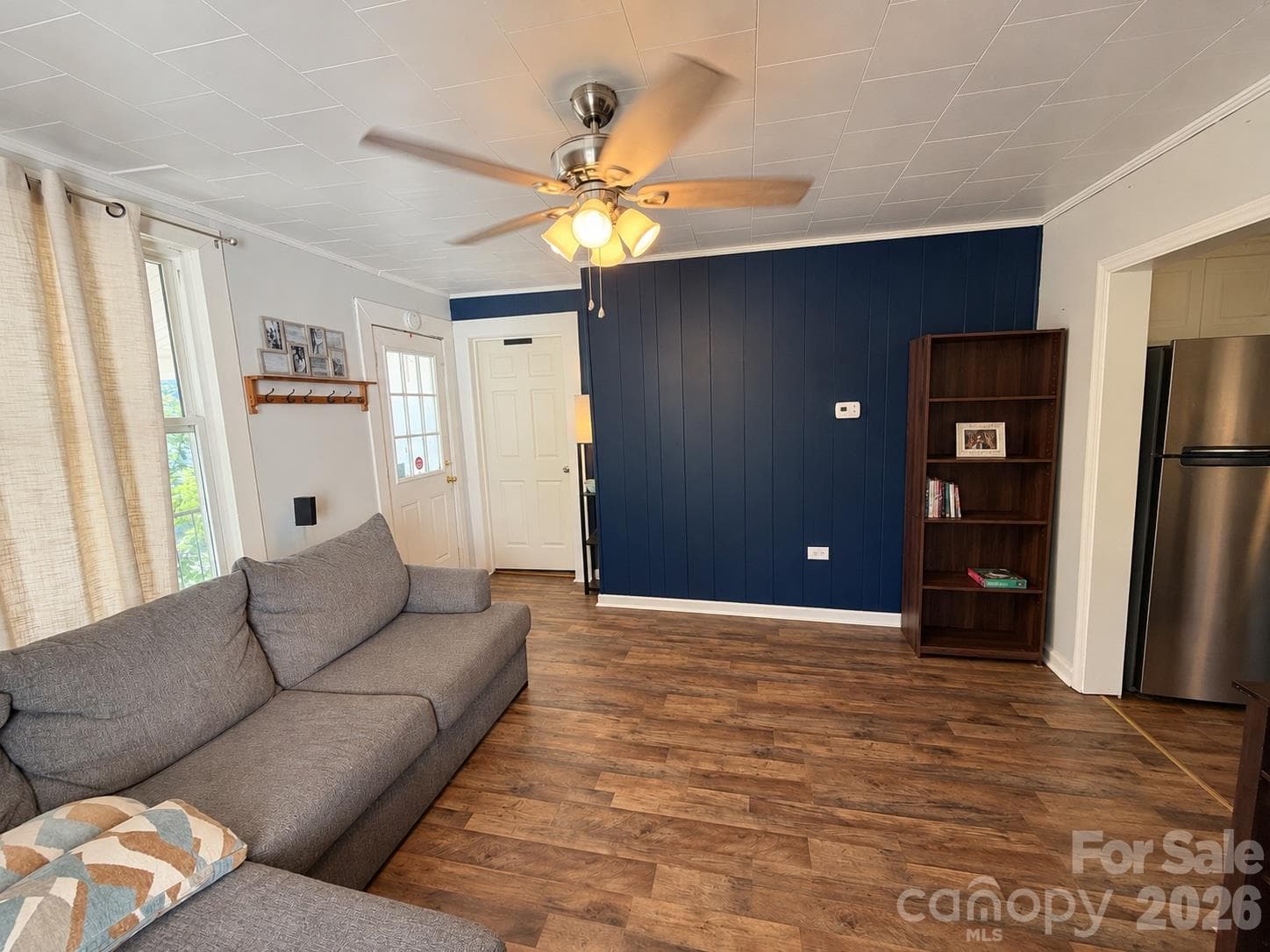 Single Family Residence at 166 7th Street, Marion, photo 13 of 19