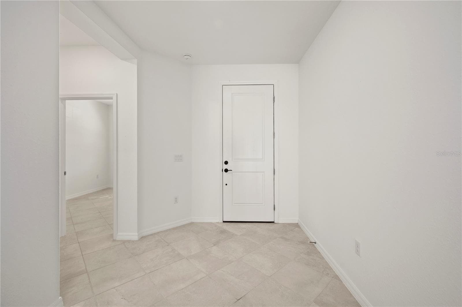 Front entry area - 16852 TERRAPIN KEY DR, PORT CHARLOTTE