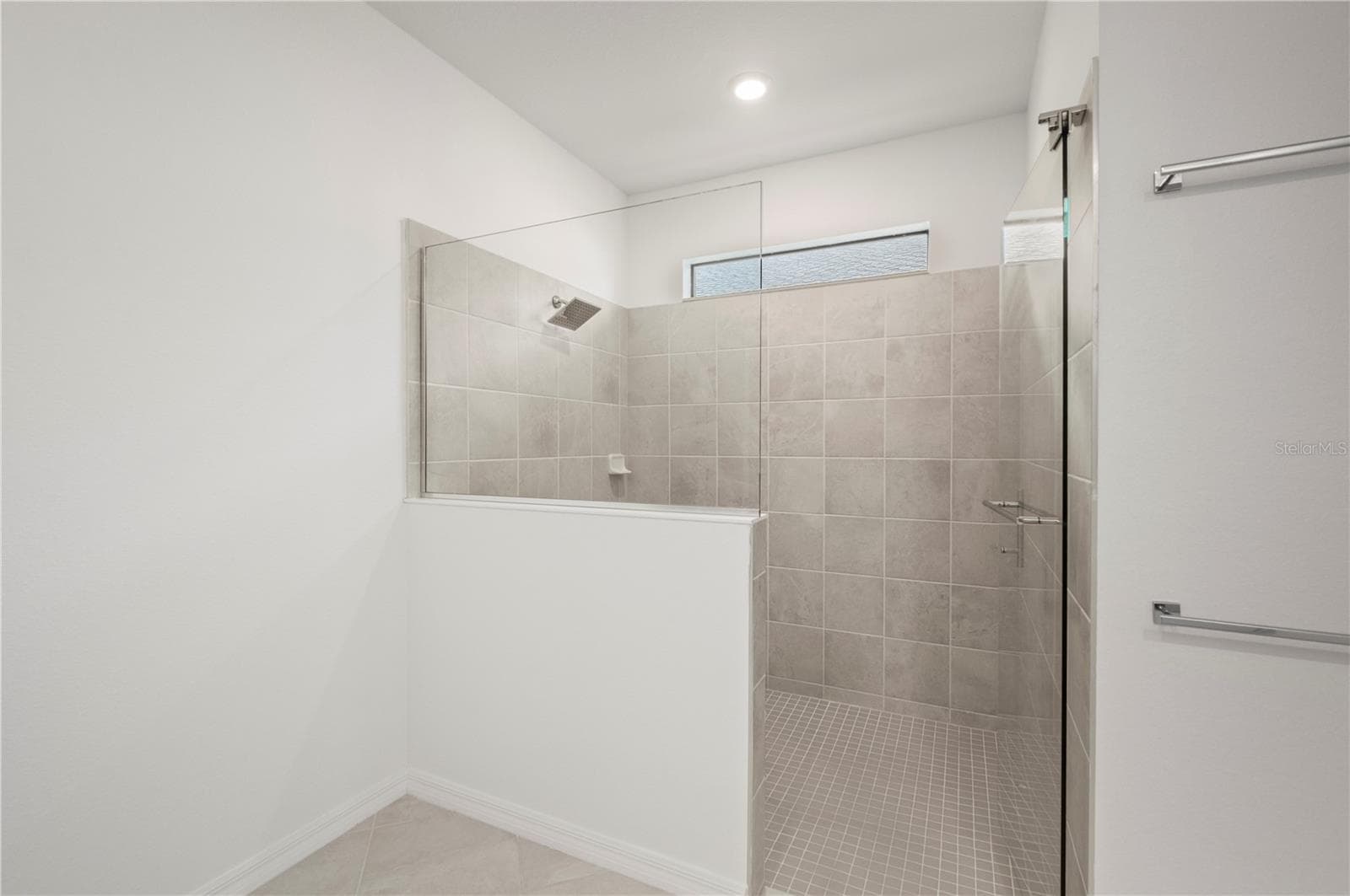 Master Bath - 16852 TERRAPIN KEY DR, PORT CHARLOTTE