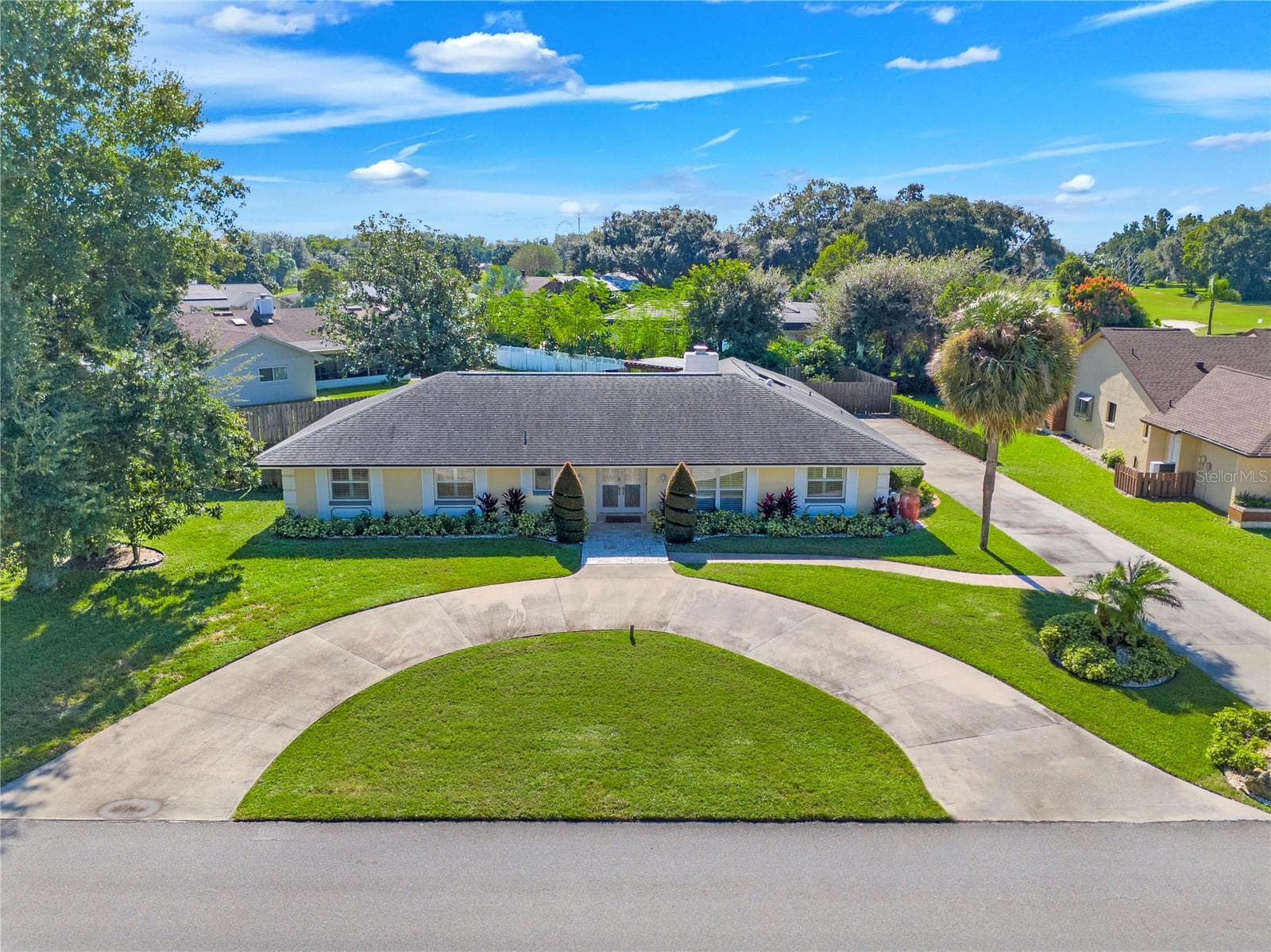 Single Family Residence at 7606 ORANGE TREE LN, ORLANDO, photo 2 of 46