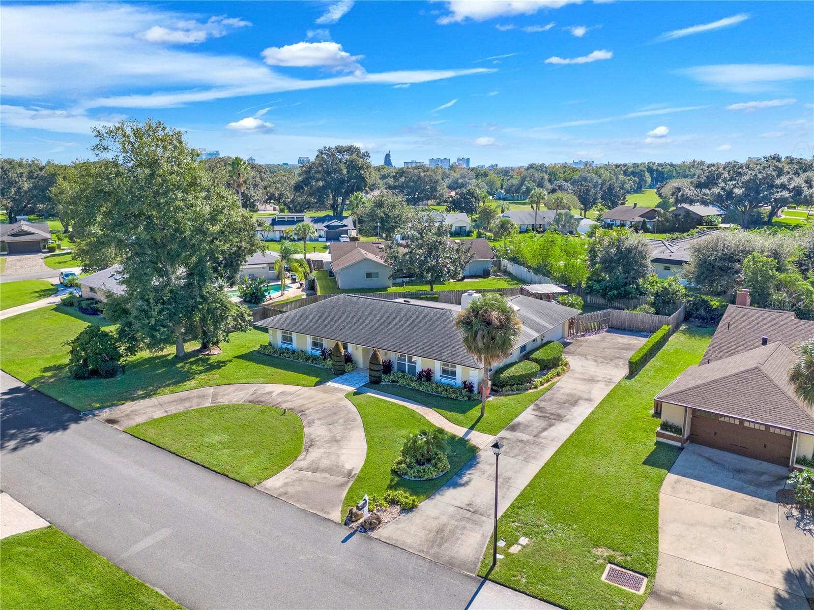 Single Family Residence at 7606 ORANGE TREE LN, ORLANDO, photo 5 of 46