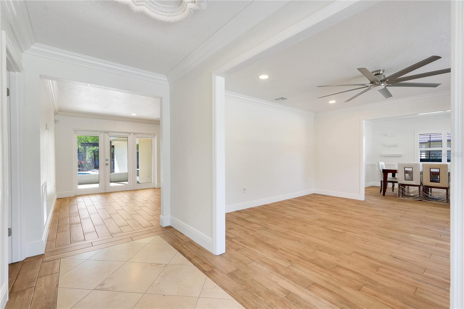 Single Family Residence at 7606 ORANGE TREE LN, ORLANDO, photo 12 of 46