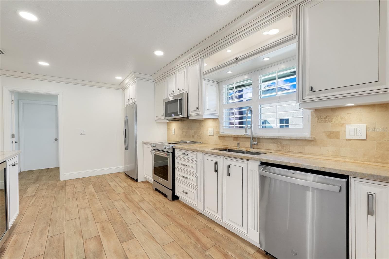 Single Family Residence at 7606 ORANGE TREE LN, ORLANDO, photo 20 of 46