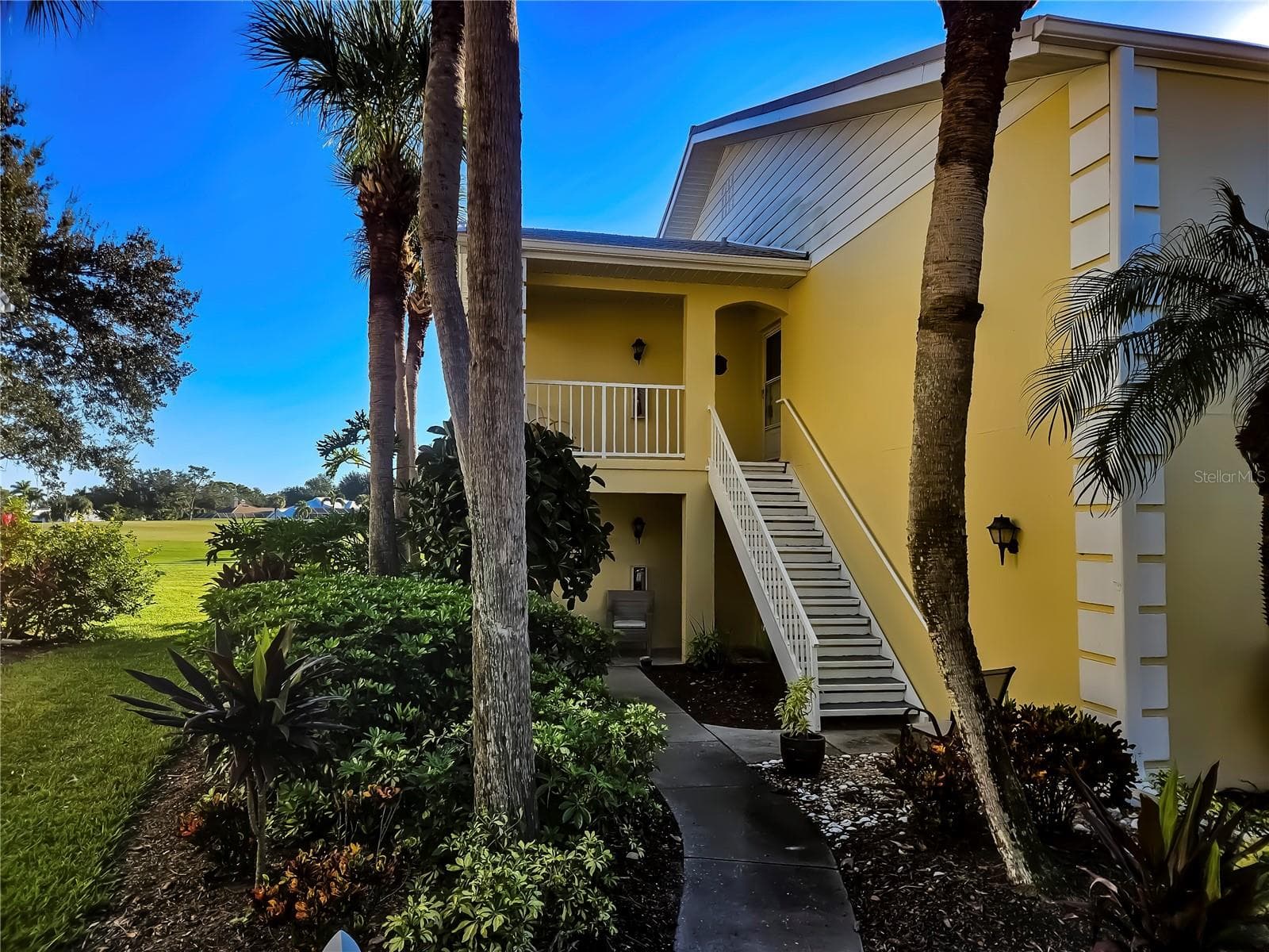 Condominium at 418 CERROMAR CT #257, VENICE, photo 2 of 57