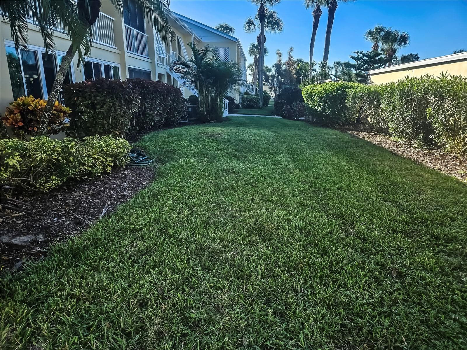 Condominium at 418 CERROMAR CT #257, VENICE, photo 8 of 57
