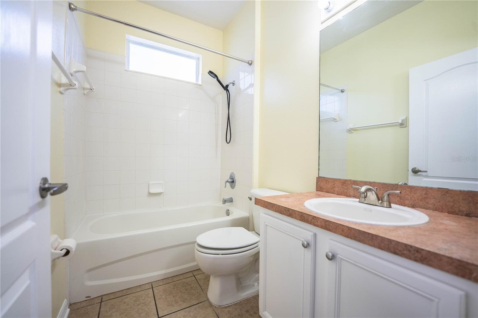 Single Family Residence at 9975 SHADOW CREEK DR, ORLANDO, photo 27 of 37