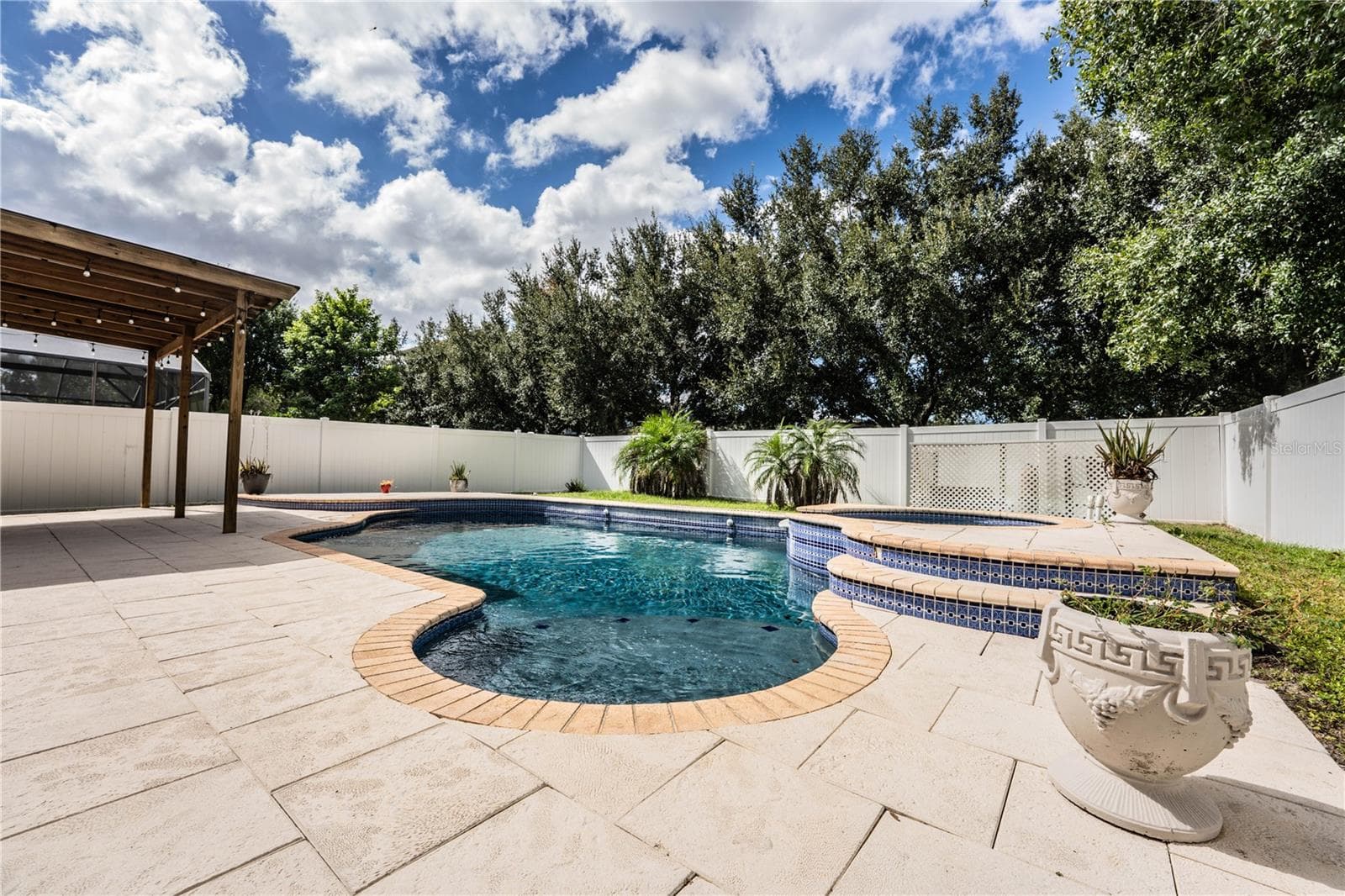 Single Family Residence at 9975 SHADOW CREEK DR, ORLANDO, photo 34 of 37