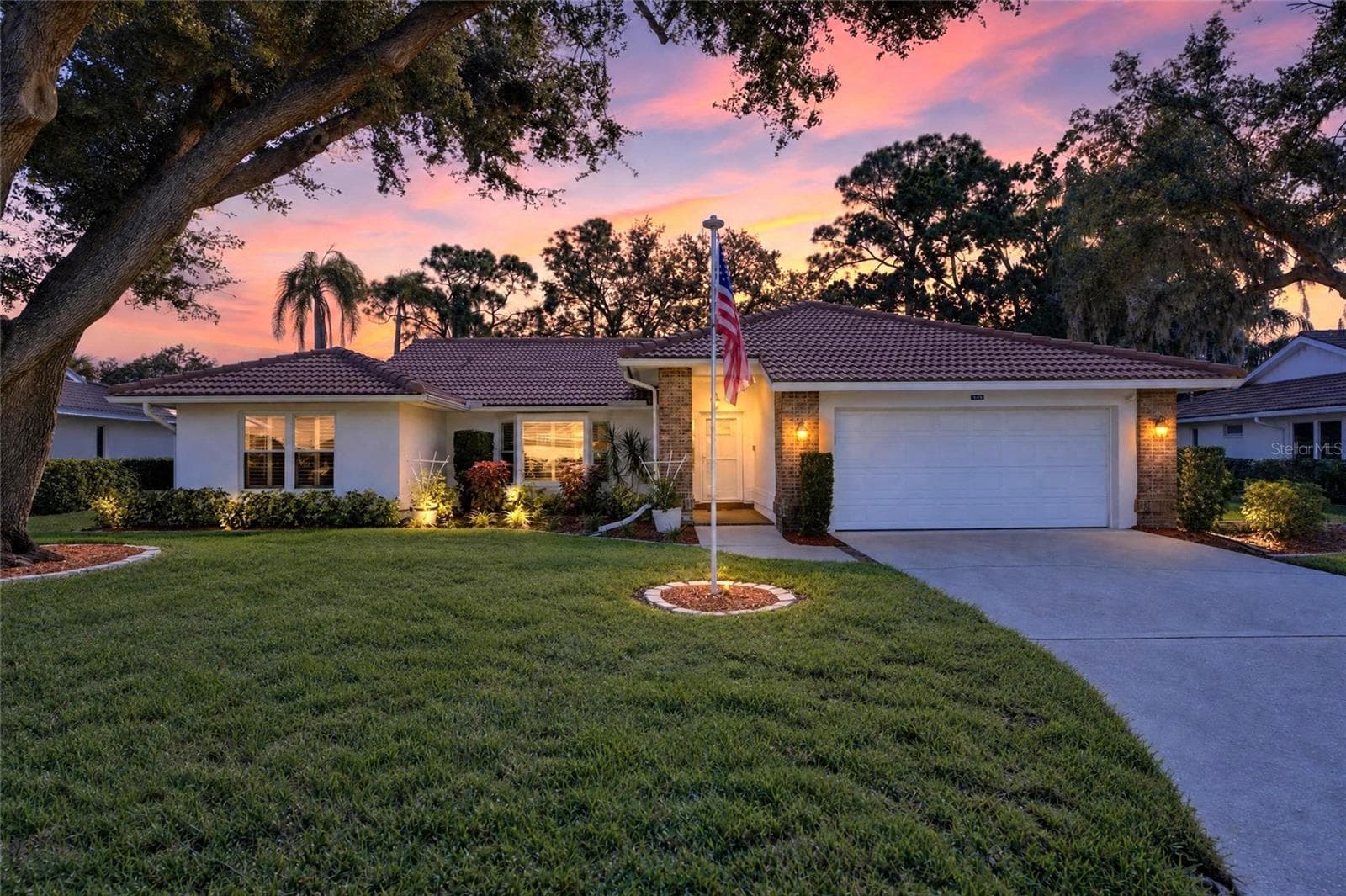 5713 GARDEN LAKES MAJESTIC