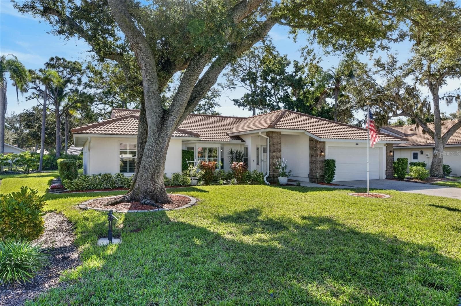 Single Family Residence at 5713 GARDEN LAKES MAJESTIC, BRADENTON, photo 3 of 100