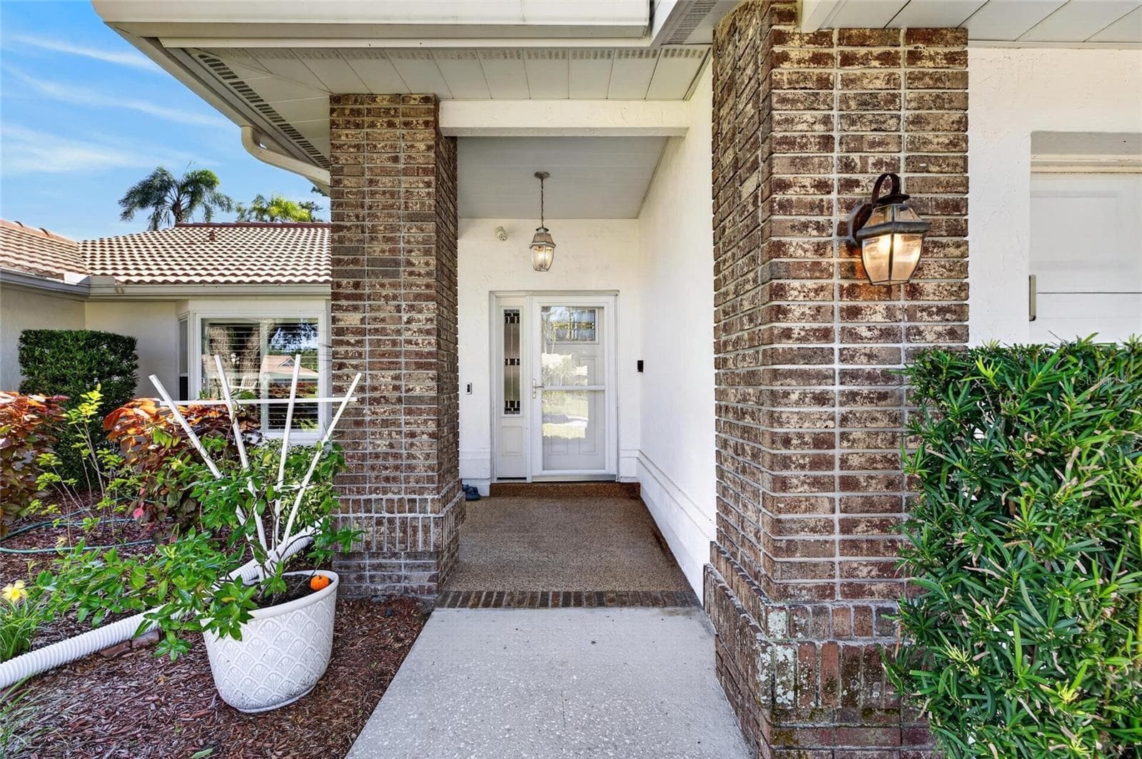 Single Family Residence at 5713 GARDEN LAKES MAJESTIC, BRADENTON, photo 5 of 100