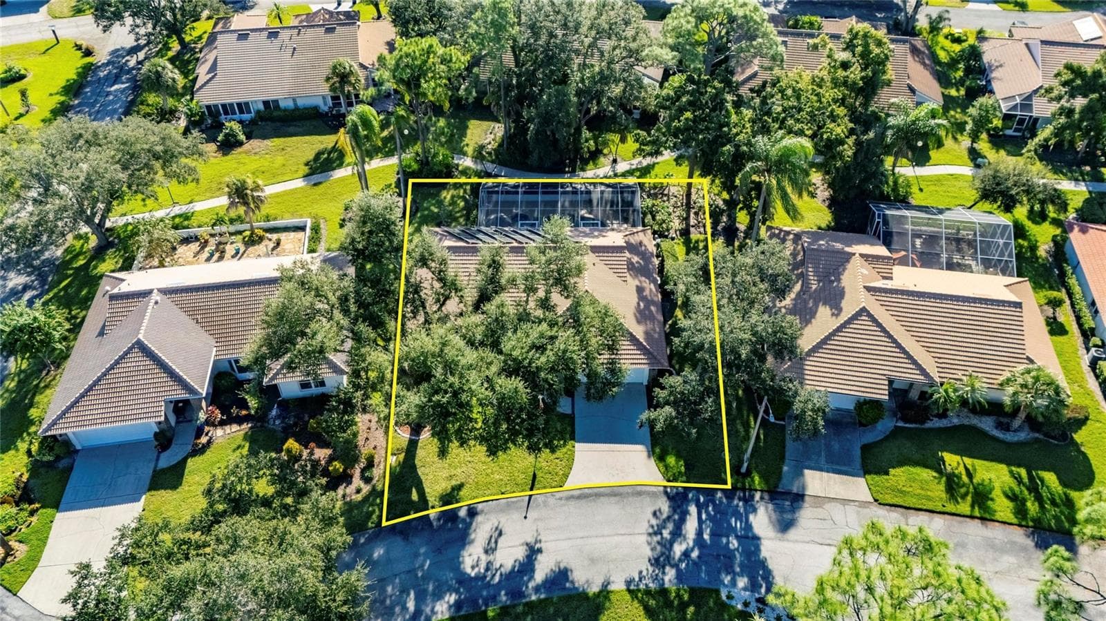 Single Family Residence at 5713 GARDEN LAKES MAJESTIC, BRADENTON, photo 85 of 100