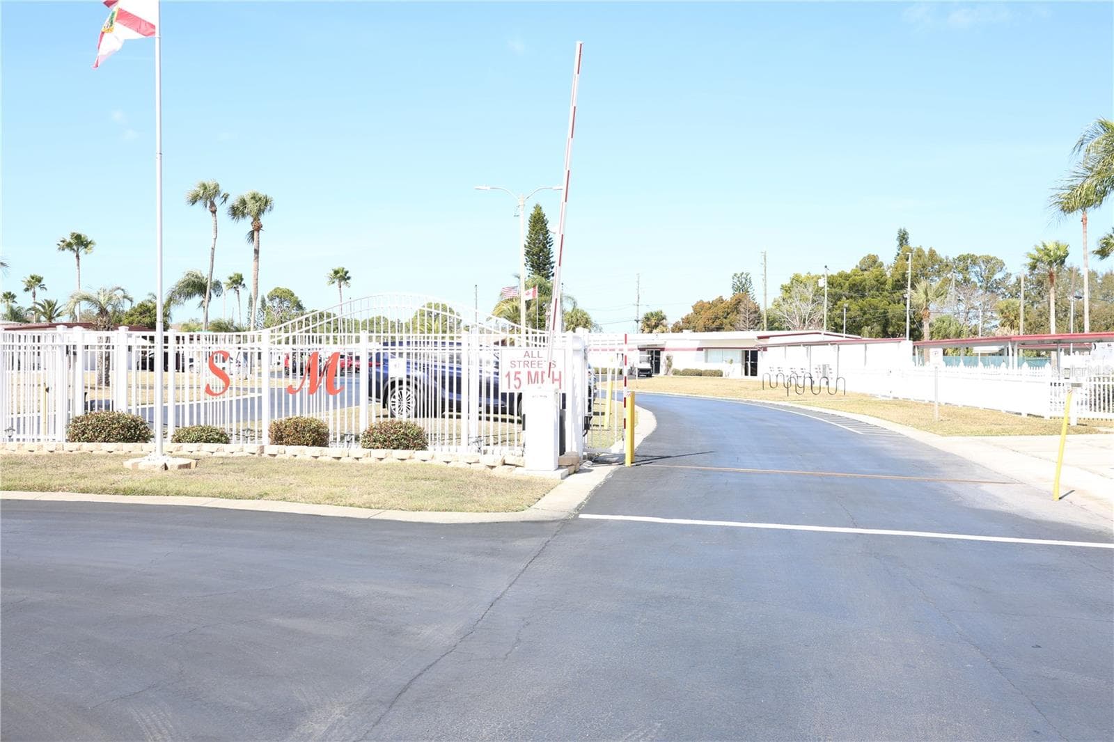 Mobile Home at 6608 ROOSEVELT DR, PORT RICHEY, photo 3 of 31
