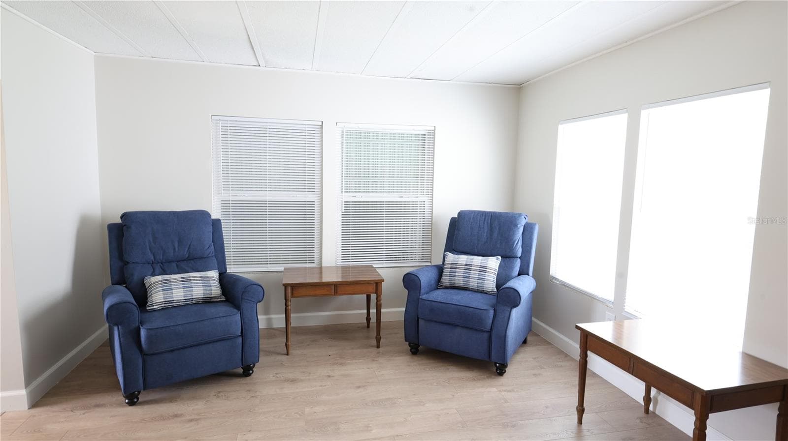 living room - 6608 ROOSEVELT DR, PORT RICHEY