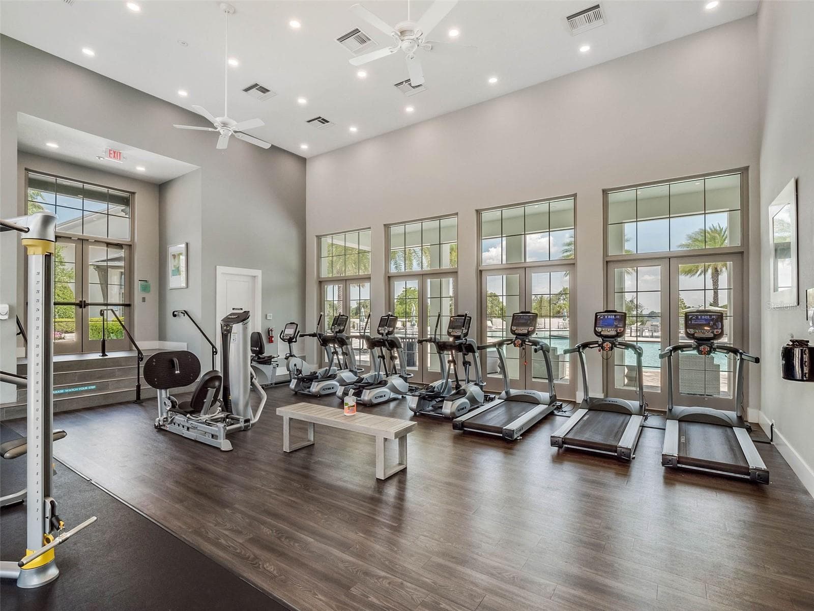 Single Family Residence at 17361 BAL HARBOUR DR, WINTER GARDEN, photo 5 of 10