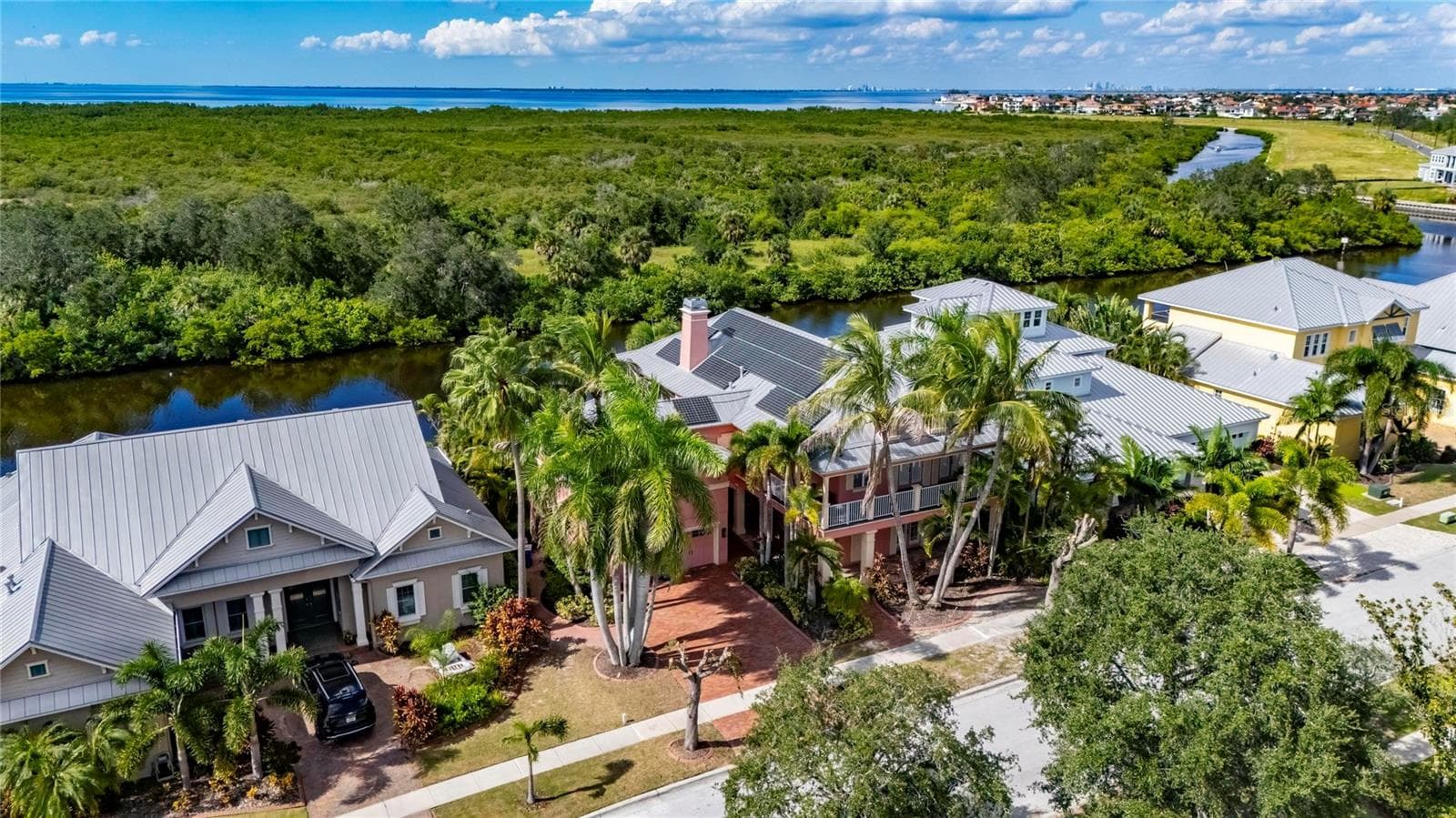 Single Family Residence at 825 ISLEBAY DR, APOLLO BEACH, photo 98 of 100