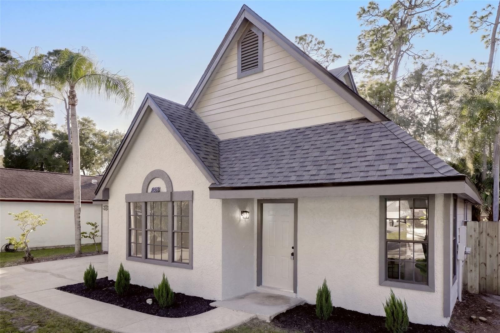 Single Family Residence at 950 WOODROSE CT, ALTAMONTE SPRINGS, photo 4 of 43