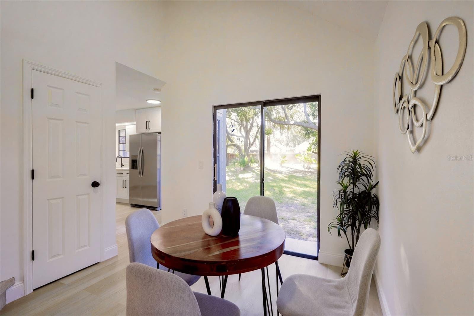 Single Family Residence at 950 WOODROSE CT, ALTAMONTE SPRINGS, photo 11 of 43
