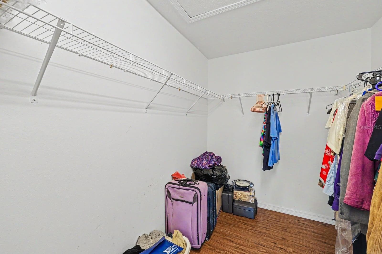 Organized Walk-In Closet with Shelving and Ample Storage Space - 5705 NEW INDEPENDENCE PKWY, WINTER GARDEN