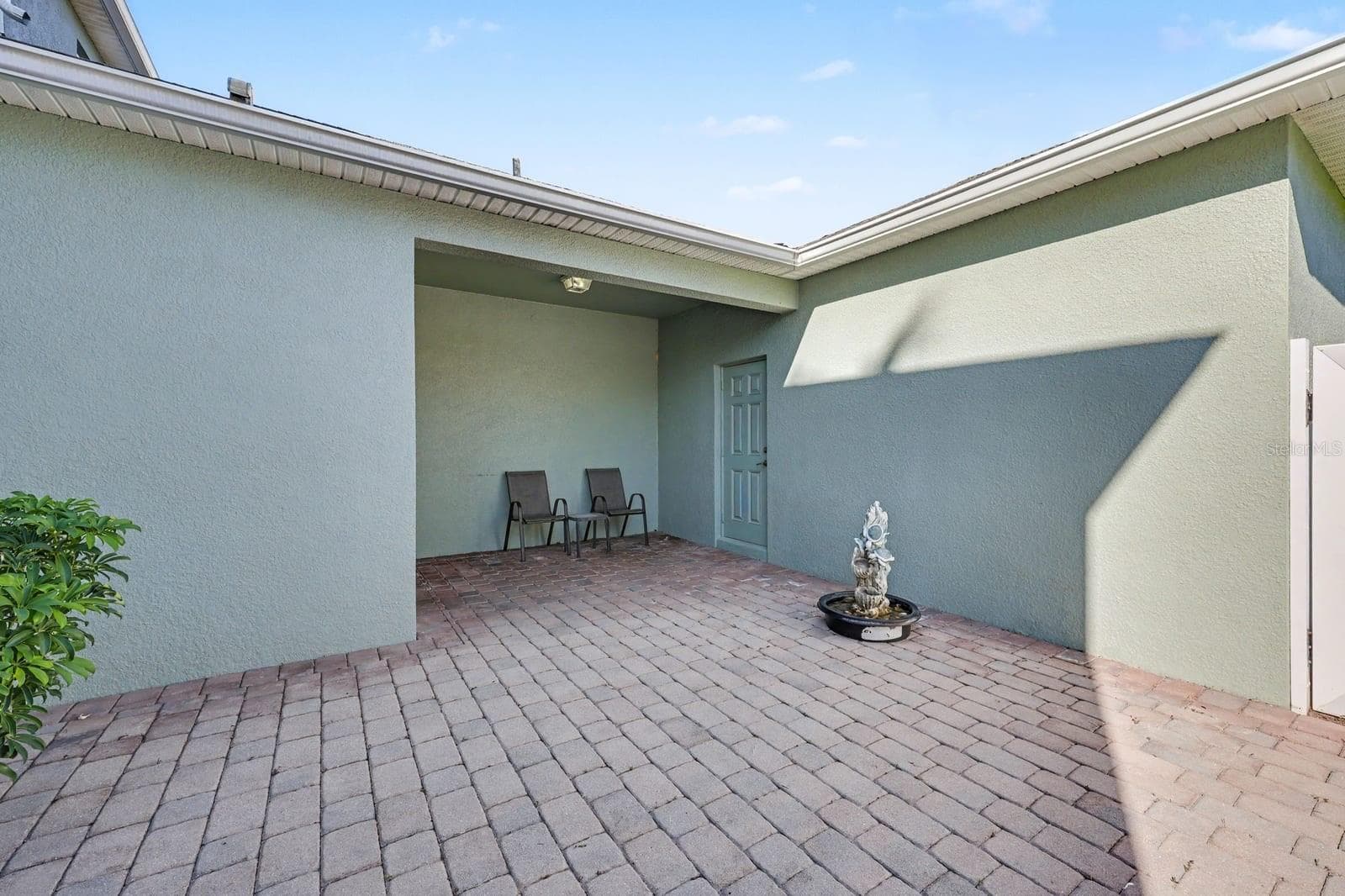 Covered Patio Area Perfect for Outdoor Entertaining - 5705 NEW INDEPENDENCE PKWY, WINTER GARDEN