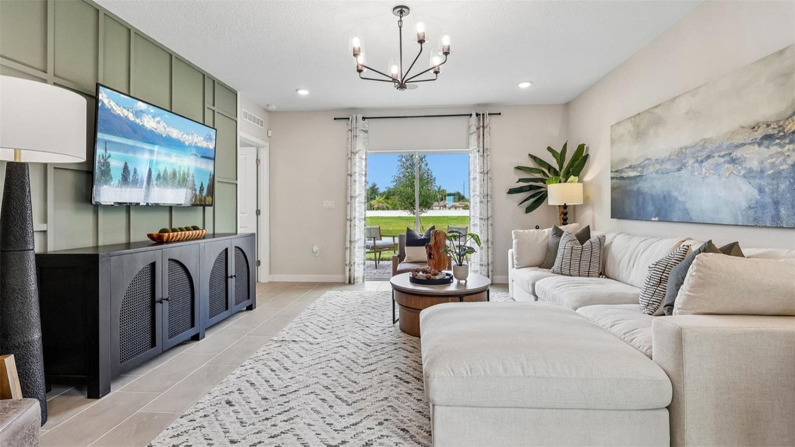 Single Family Residence at 1956 DIAMOND HEAD CIR, LAKE HAMILTON, photo 16 of 31
