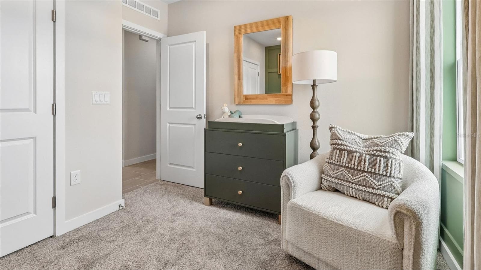 Single Family Residence at 1956 DIAMOND HEAD CIR, LAKE HAMILTON, photo 21 of 31