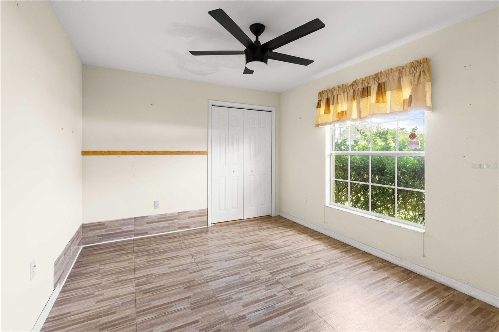 Single Family Residence at 12404 PALM RIDGE DR, SAN ANTONIO, photo 23 of 47